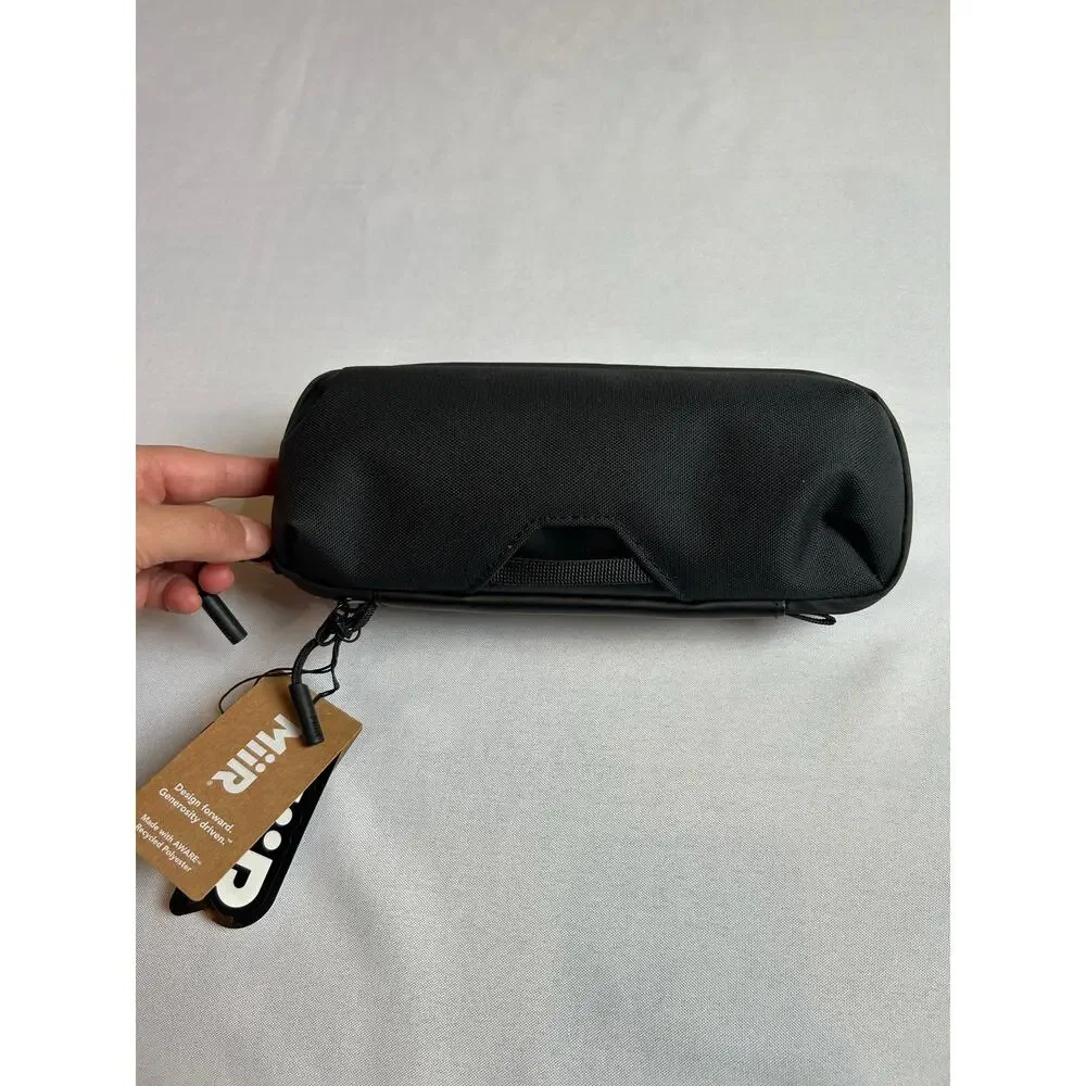 Miir Olympus 2.0 1L Tech Organizer Black NWT